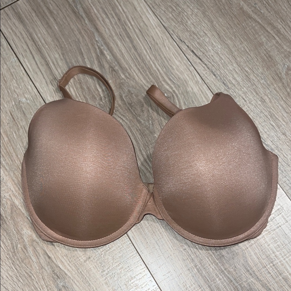 Victoria’s Secret Uplift, semi Demi Nude T-Shirt Bra - Smooth Molded Cups